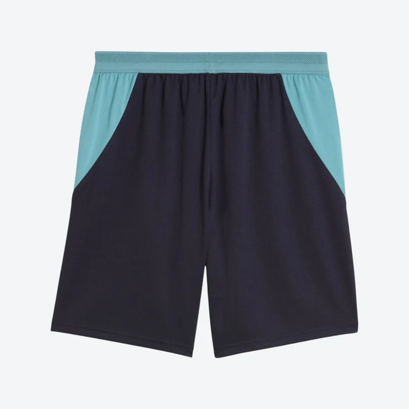 SHORT OM EXTÉRIEUR 26/27