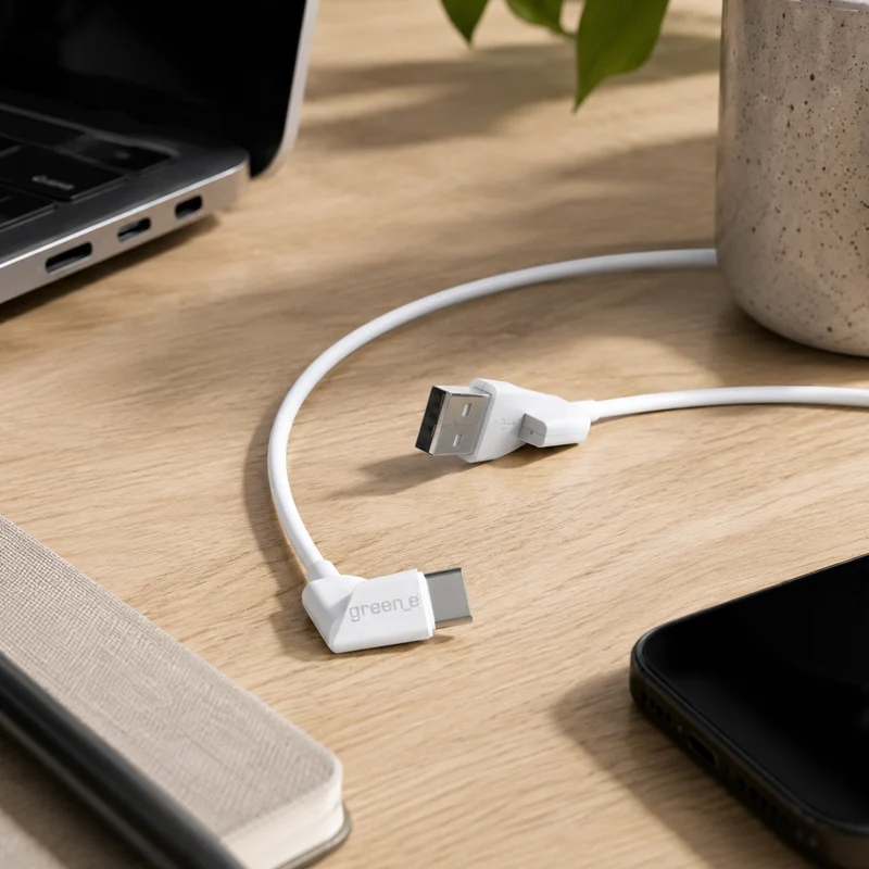 Câble green-e éco-conçu avec embouts rotatifs USB-A vers USB-C, 1,20m, Blanc