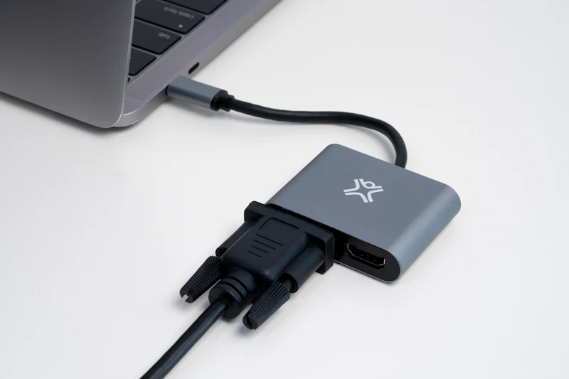 Type-C to HDMI & VGA Adapter