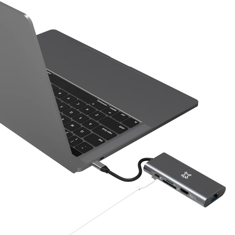 Type-C Hub with 8 Ports