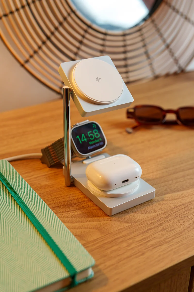 X-Station Pro - 3 in 1 Qi2 Wireless Charger