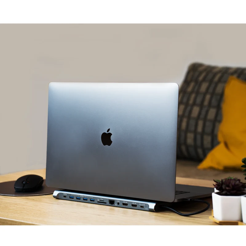 12 in 1 - Type-C Docking Hub Station