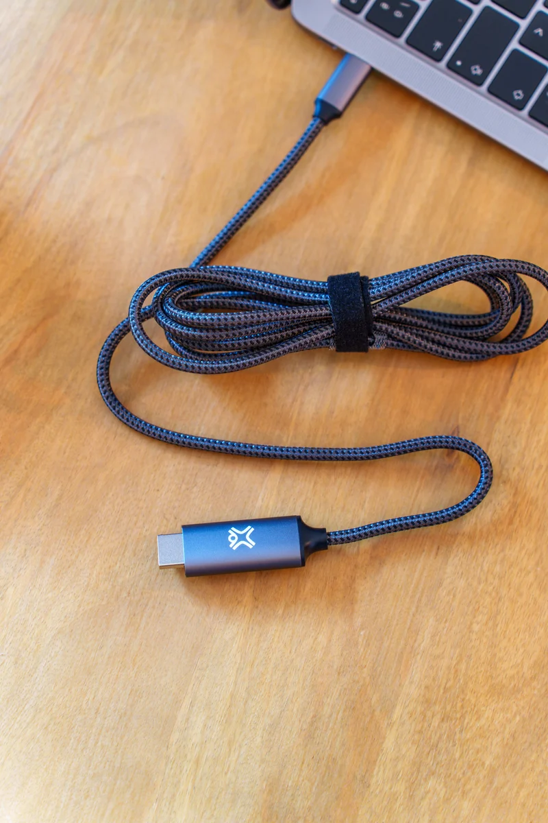 TYPE-C TO HDMI 2M CABLE