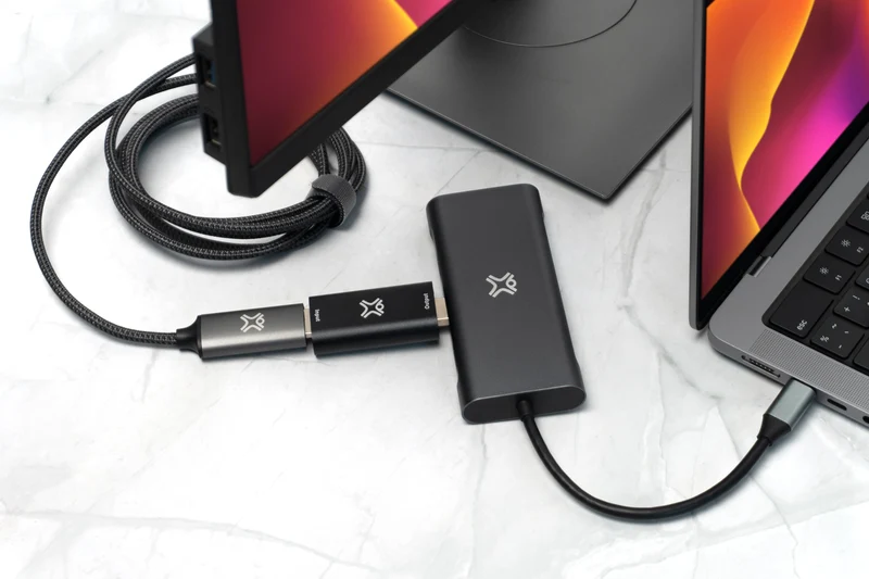 TYPE-C TO HDMI 2M CABLE