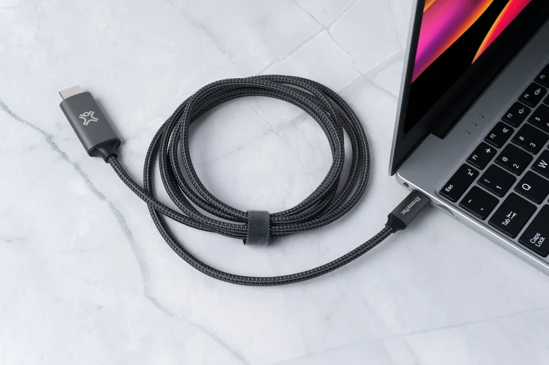 TYPE-C TO HDMI 2M CABLE