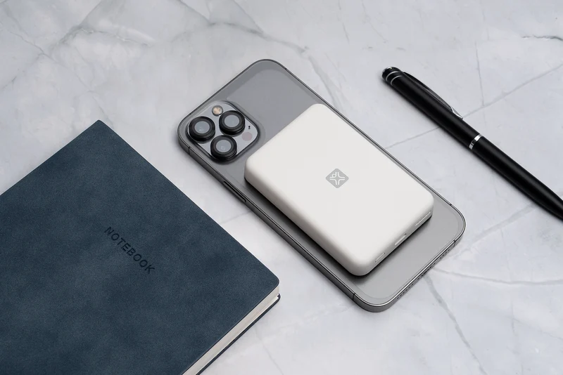 XtremeMac 5000mAh Magnetic Powerbank | Compact MagSafe Charger