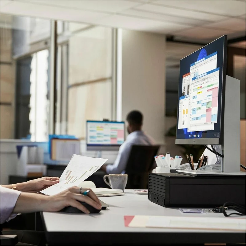 Ordinateur de bureau HP Pro SFF 400 G9 - Intel Core i7 14e génération i7-14700 - Technologie vPro - 32 Go - SSD 512 Go - Petit facteur de forme A70PLUT#ABC