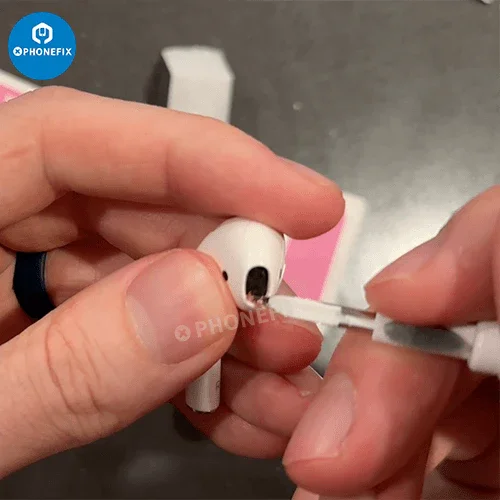 Stylo de nettoyage avec brosse douce pour AirPods, téléphone, ordinateur portable