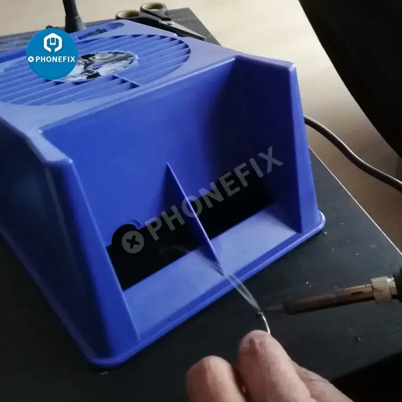 Extracteur de fumées FA-400 avec 10 filtres à charbon actif gratuits