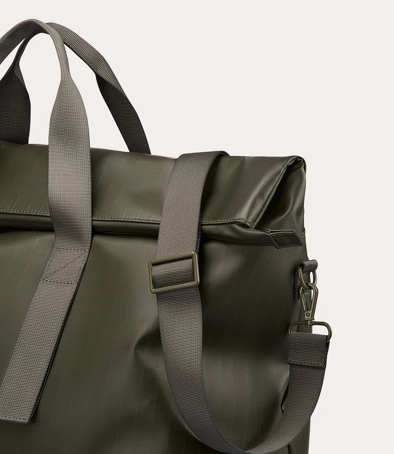 Fold Sign Weekender Bag