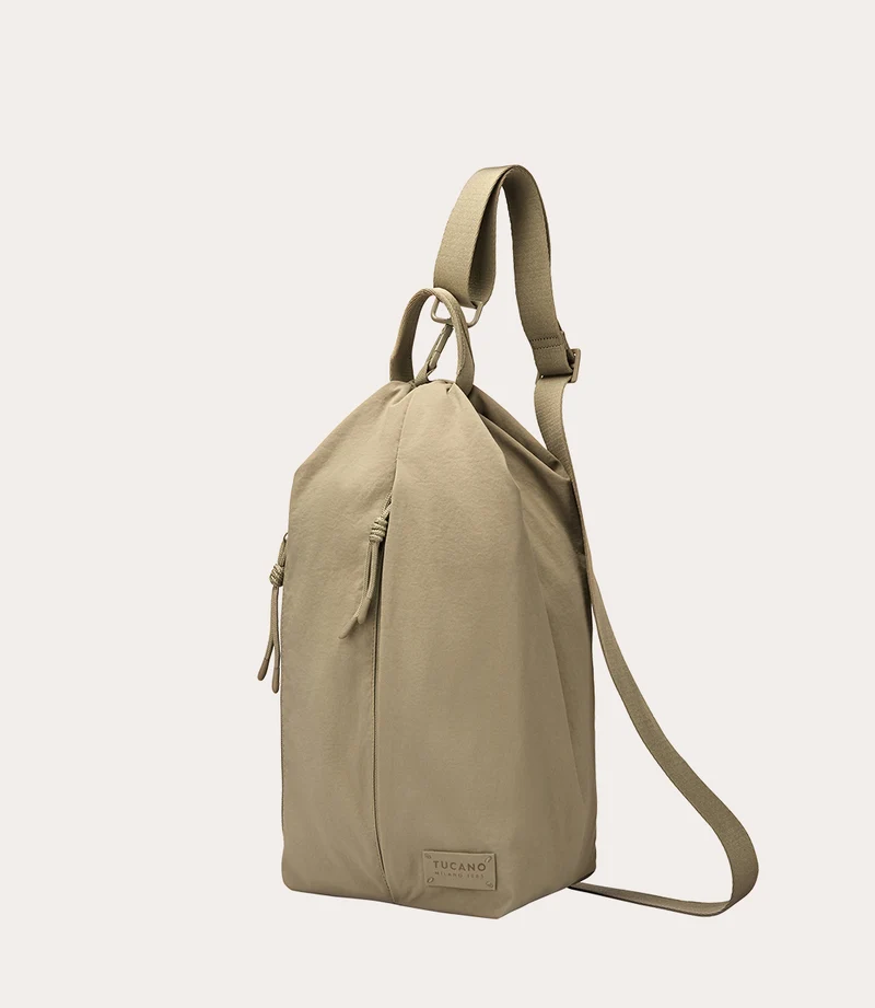 Agile Crossbody Large
