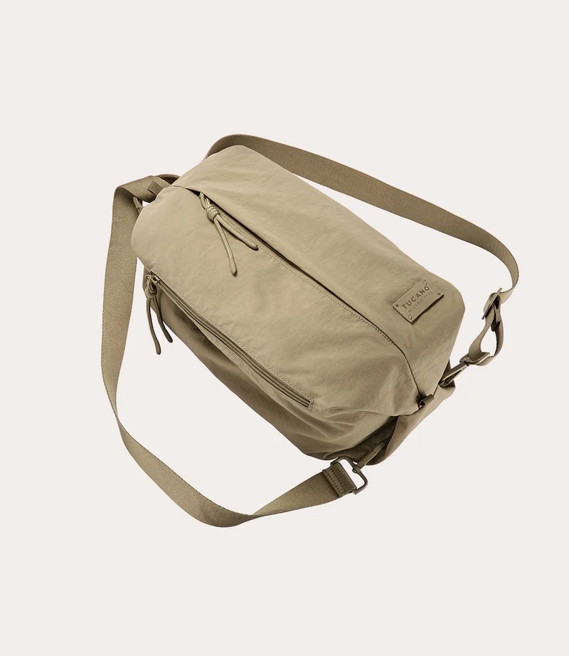 Agile Crossbody Large