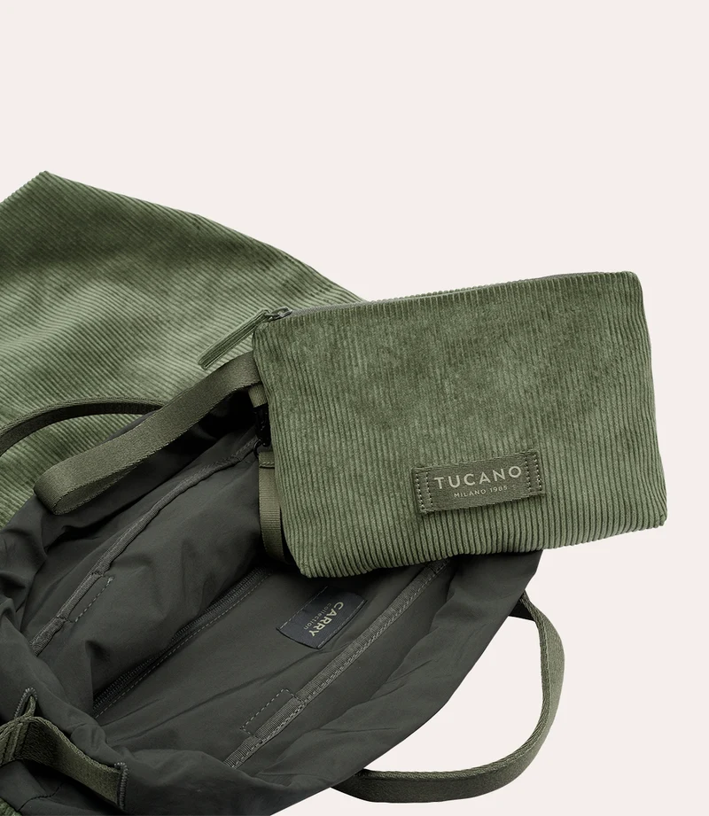 Carry Corduroy Vertical