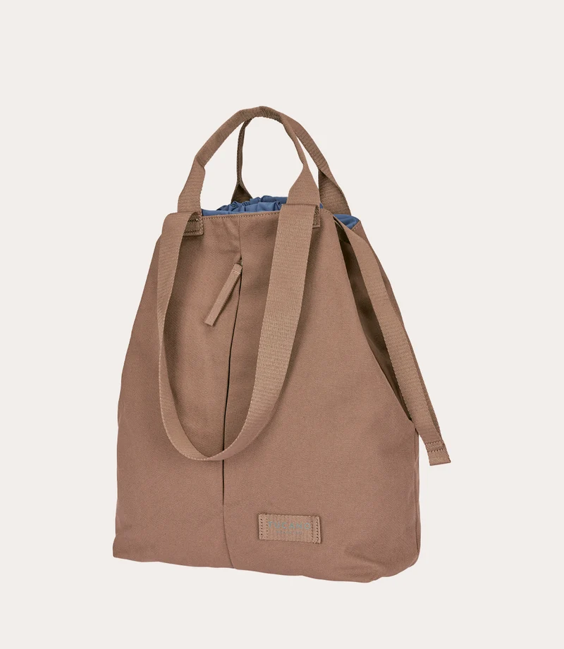 Carry Vertical Medium