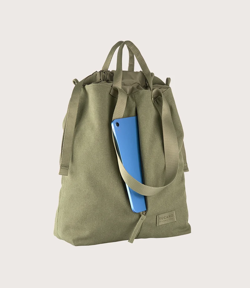 Carry Vertical Medium