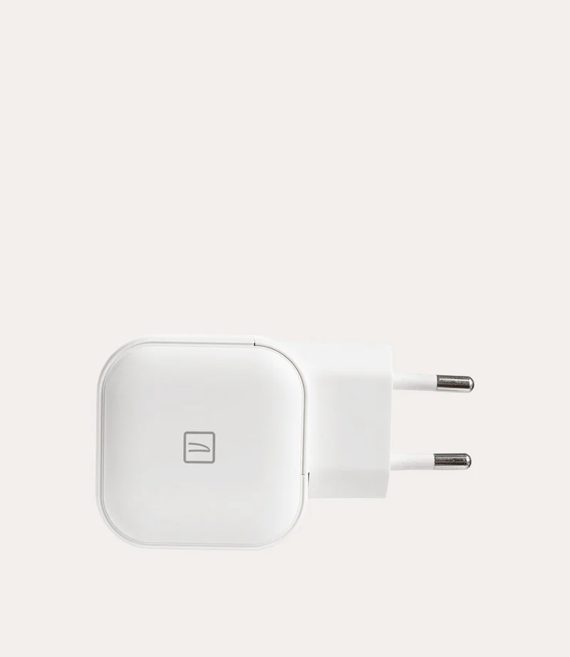 38W USB GaN wall charger