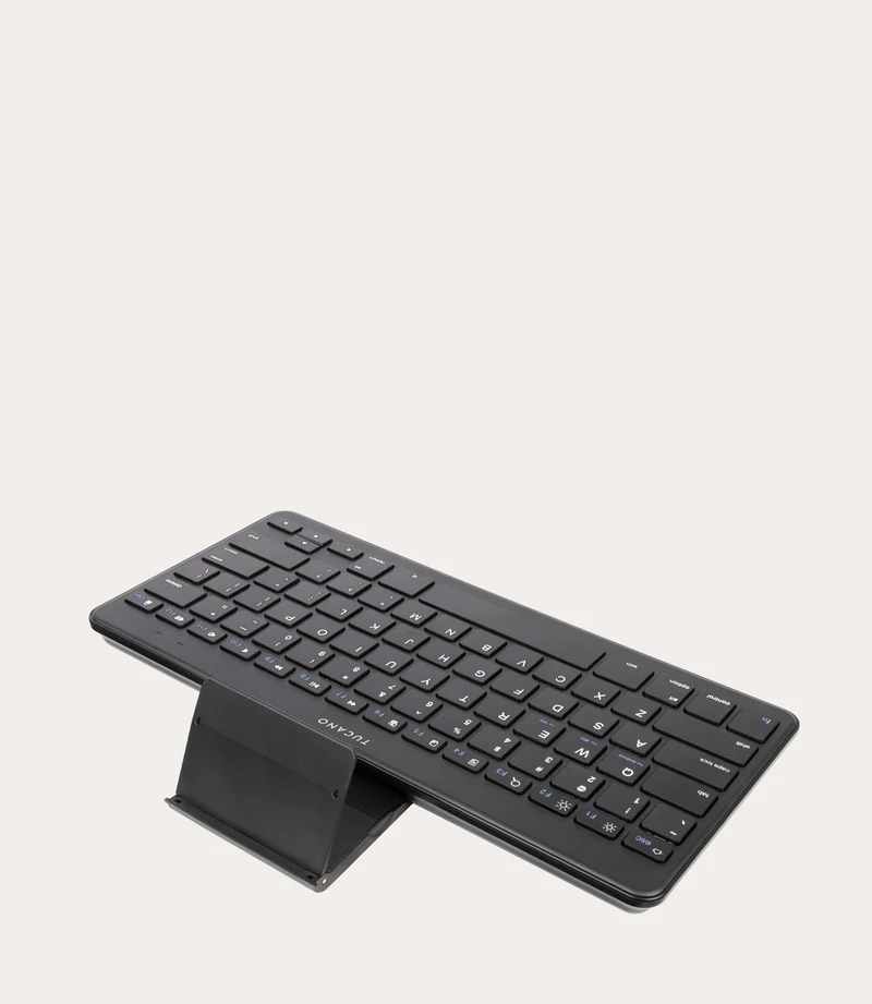 Wired tablet keyboard w/stand (Type-C and Micro-USB connectors)