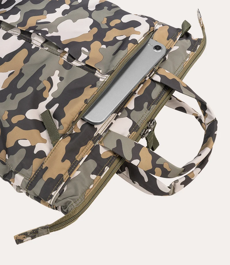 Desert shopper M