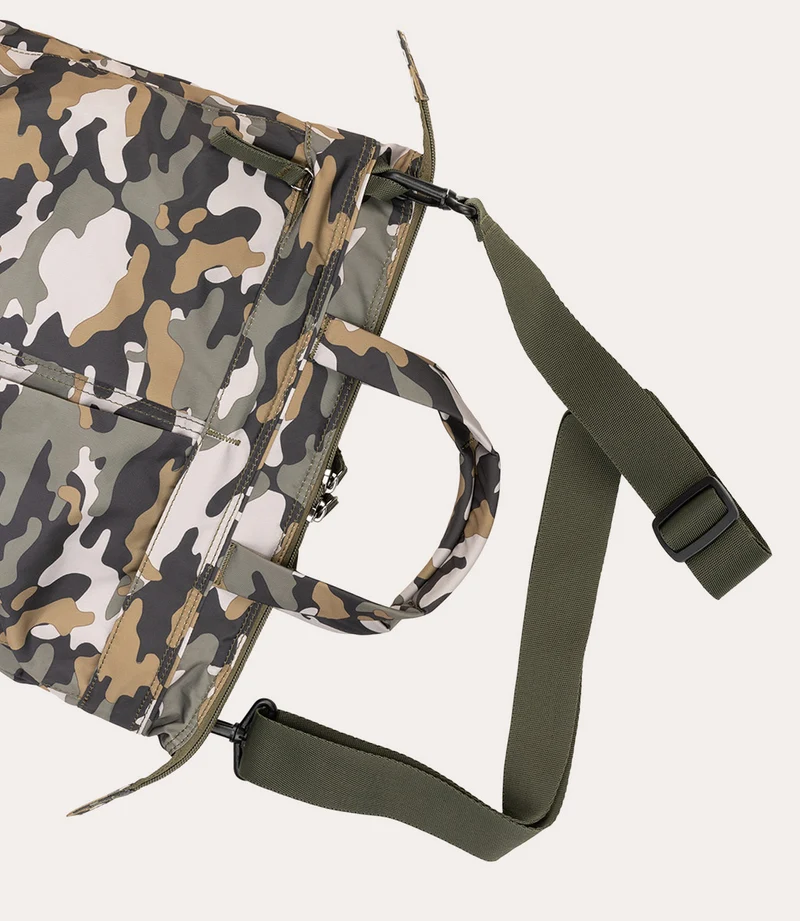 Desert shopper M