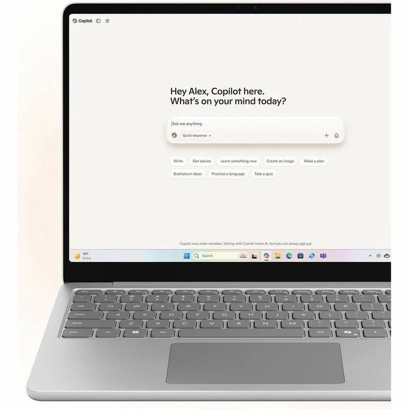 Ordinateur portable Microsoft Surface 13" à écran tactile Copilot+ - Qualcomm Snapdragon X Plus X1P-42-100 - 24 Go - SSD 1 To - Platinum EP2-31747