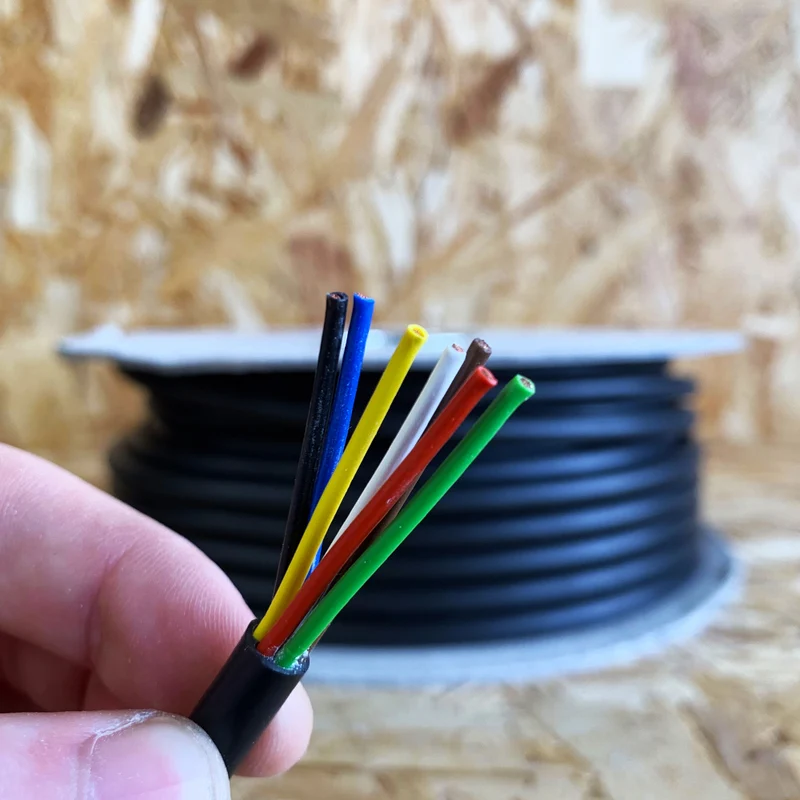 Câble auto 7 conducteurs / 7 x 0.75 mm² / Usage moyen
