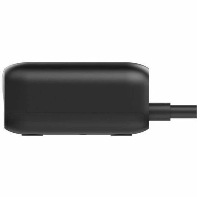 Station de charge Belkin à 3 prises avec 2 ports USB-A et 2 ports USB-C, 70 W, câble de 1.5 m, fiche droite, noire SRZ001TT5