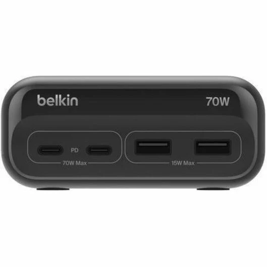 Station de charge Belkin à 3 prises avec 2 ports USB-A et 2 ports USB-C, 70 W, câble de 1.5 m, fiche droite, noire SRZ001TT5