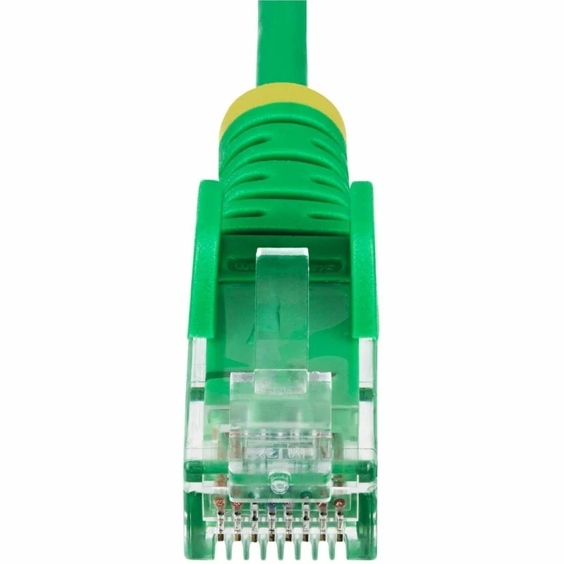 Câble Ethernet StarTech CAT6 fin vert 23 cm (9 po), connecteur RJ45 fin et anti-accrochage, UTP, LSZH, cuivre nu 28 AWG, cordon de brassage réseau fin N6PAT9INGNS