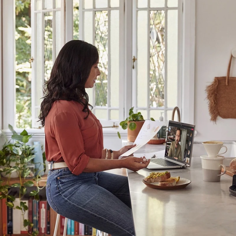 Ordinateur portable HP EliteBook 840 G9 14" - WUXGA - Intel Core i5 12e génération i5-1245U - 16 Go - SSD 512 Go - Clavier anglais/français 6C175UT#ABL