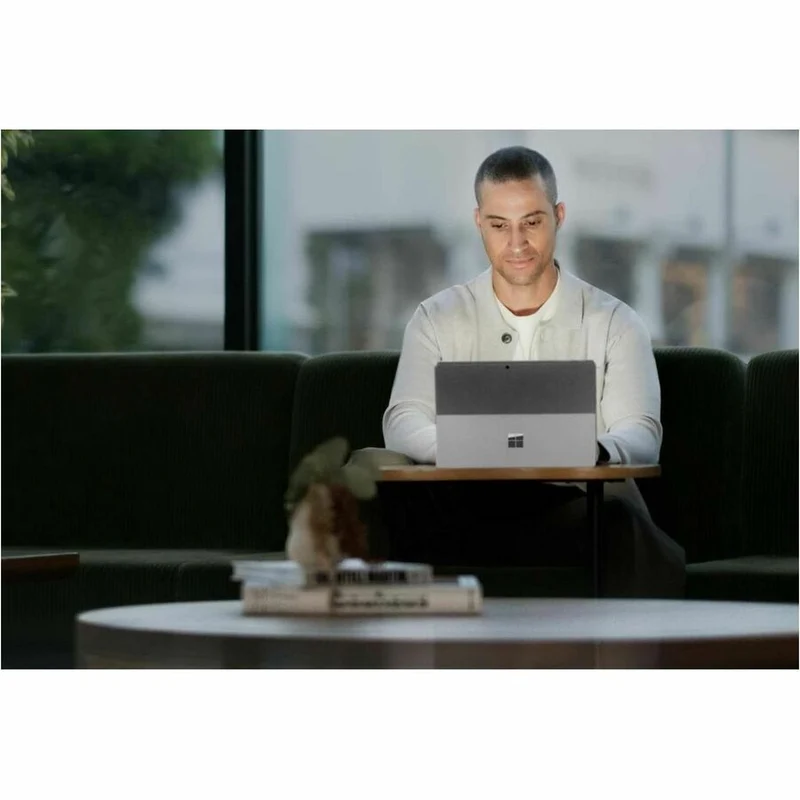 Tablette Microsoft Surface Pro 10 - 13" - Technologie vPro - 32 Go - SSD 512 Go - Windows 11 Pro - 5G - Platinum EP2-34159