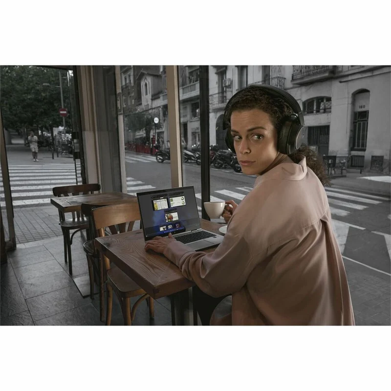 Ordinateur portable convertible 2 en 1 HP Elite x360 830 G10 13.3" avec écran tactile WUXGA, processeur Intel Core i7 13e génération i7-1365U, 16 Go, SSD 512 Go A6RQ6US#ABA