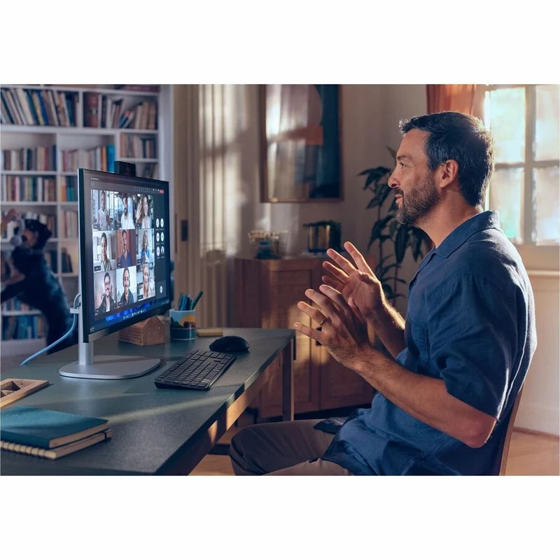 Ordinateur tout-en-un HP EliteStudio 8 AiO G1i - Intel Core Ultra 7 265 - Technologie vPro - 16 Go - SSD 512 Go - Écran Full HD 23.8" - Ordinateur de bureau - Argent Pike C7RR3UT#ABA