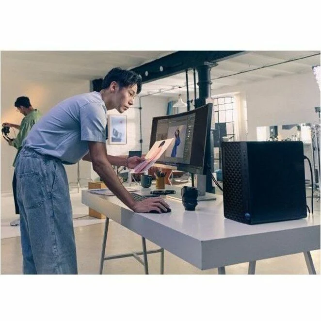 Ordinateur de bureau HP EliteDesk 8 G1i - Intel Core Ultra 9 285 - Technologie vPro - 64 Go - SSD 2 To - Tour - Jack Black C6TX2UT#ABA
