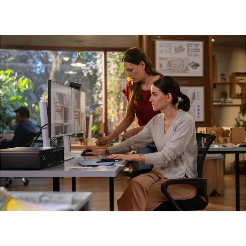 Station de travail HP Z2 G1i - Intel Core Ultra 7 265 - 32 Go - SSD 1 To - Compact - Noir BN5L5UT#ABA