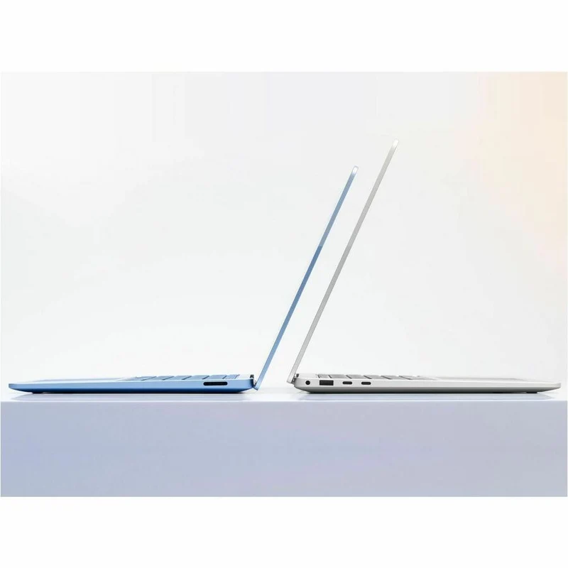 Microsoft Surface Laptop 7 13.8" Copilot+ Écran tactile - 120 Hz - Intel Core Ultra 7 - 16 Go - SSD 256 Go - Clavier anglais et français - Platinum EP2-36365