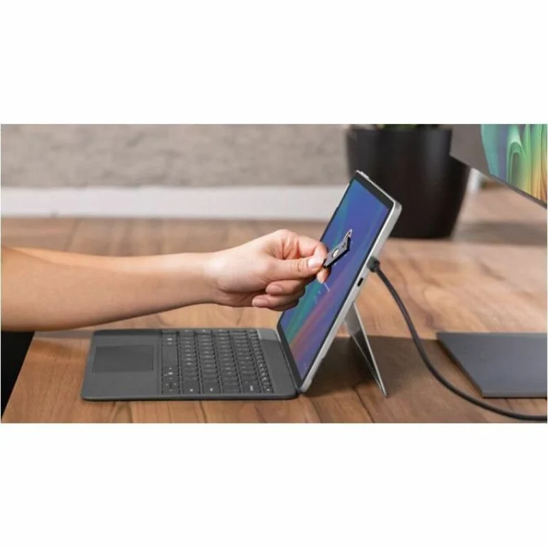 Tablette PC Microsoft Surface Pro Copilot+ - 12" - Qualcomm Snapdragon X Plus - 24 Go - SSD 1 To - Windows 11 Pro 64 bits - Platine - 1 EP2-27302