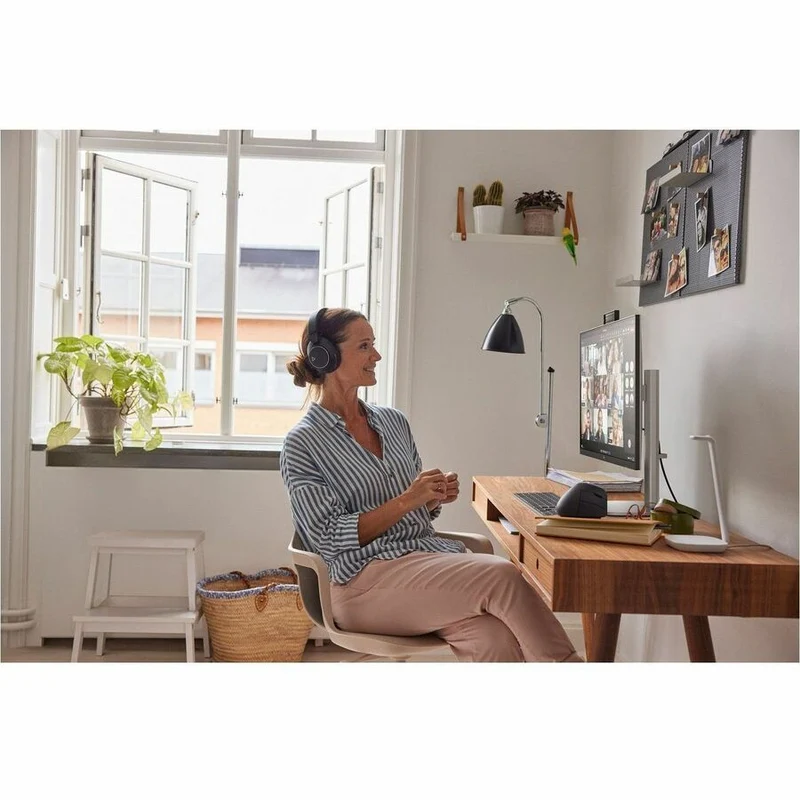 Ordinateur tout-en-un HP EliteStudio 8 AiO G1i - Intel Core Ultra 5 235 - Technologie vPro - 16 Go - SSD 512 Go - Écran tactile Full HD 23.8" - Bureau - Argent Pike C7RS1UT#ABA