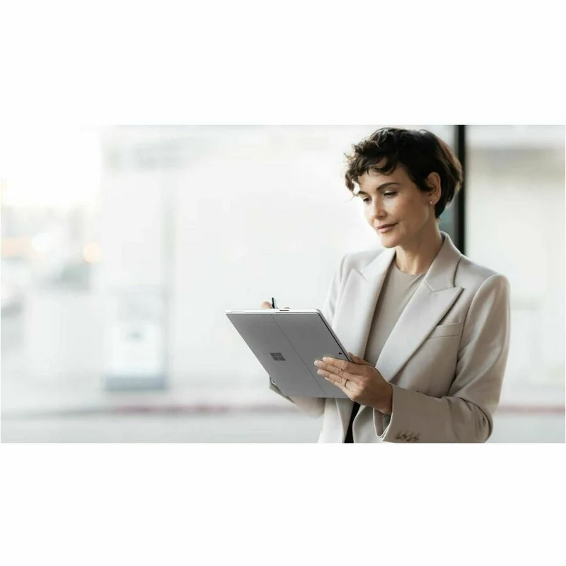 Tablette Microsoft Surface Pro 10 - 13" - Technologie vPro - 32 Go - SSD 1 To - Windows 11 - 5G - Platinum EP2-34161