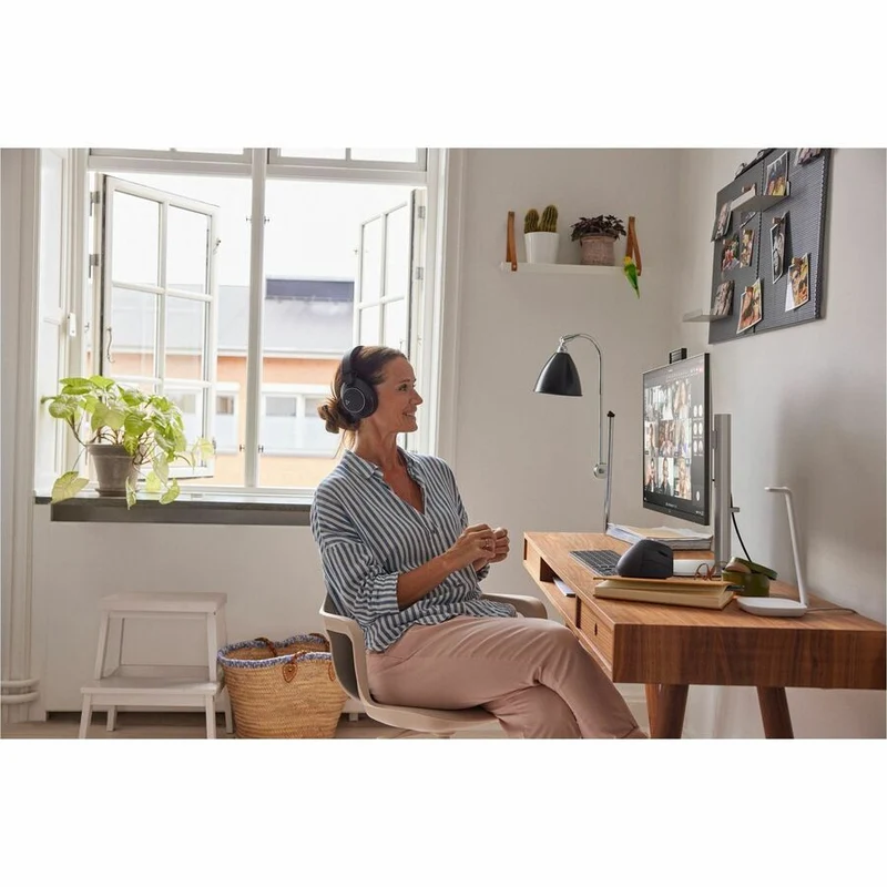 Ordinateur tout-en-un HP EliteStudio 8 AiO G1i - Intel Core Ultra 7 265 - Technologie vPro - 16 Go - SSD 512 Go - Écran tactile Full HD 23.8" - Ordinateur de bureau - Argent Pike C7RR7UT#ABC