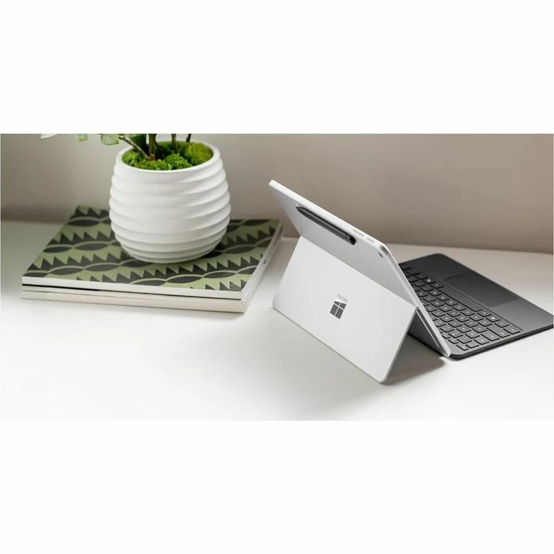 Tablette PC Microsoft Surface Pro 12 (2025) Copilot+ - 12" - Qualcomm Snapdragon X Plus - 24 Go - 1 To de stockage - Windows 11 Pro - Platine - 1 unité EP2-27235