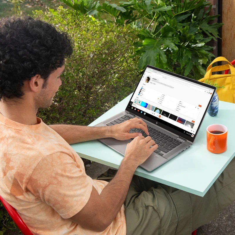 Chromebook HP 14" à écran tactile - Full HD - 1920 x 1080 - Intel Core i5 11e génération i5-1135G7 Quad-core (4 cœurs) - 8 Go de RAM - SSD 256 Go - Argent minéral 2L7L8UA#ABL