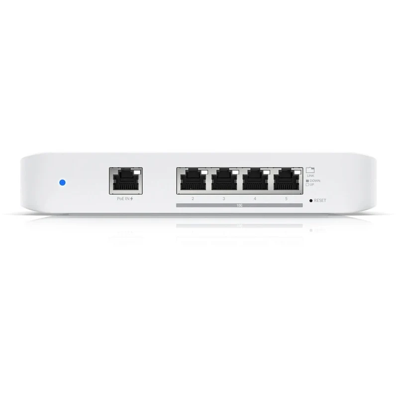 Commutateurs Ubiquiti USW-FLEX-XG en boîte ouverte