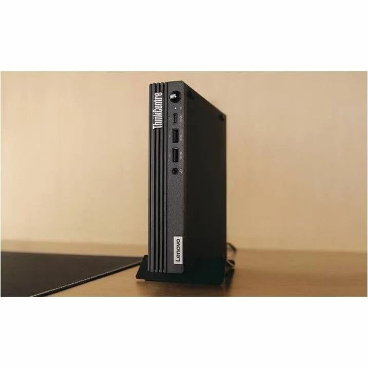 Ordinateur de bureau Lenovo ThinkCentre M75q Gen 5 12RQ000MCA - AMD Ryzen 7 PRO 8700GE - 16 Go - SSD 512 Go - Minuscule - Noir 12RQ000MCA