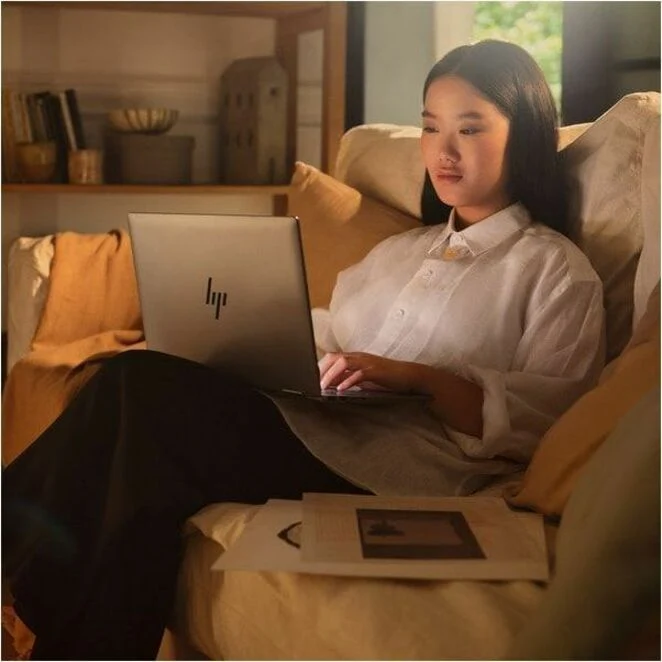Ordinateur portable convertible 360 en 14 à écran tactile HP ENVY x0000 14-fc0000 14-fc2ca 1 pouces - 2.8K - Intel Core Ultra 7 155U - 16 Go - SSD 1 To - Argent météore 9W3D7UA#ABL