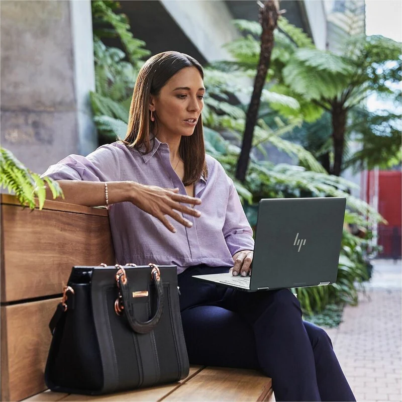 Ordinateur portable convertible 13.5 en 2 à écran tactile HP Elite Dragonfly 1" - WUXGA+ - Intel Core i5 12e génération i5-1245U - Technologie vPro - Plateforme Intel Evo - 8 Go - SSD 256 Go - Clavier anglais 7A567UT#ABA