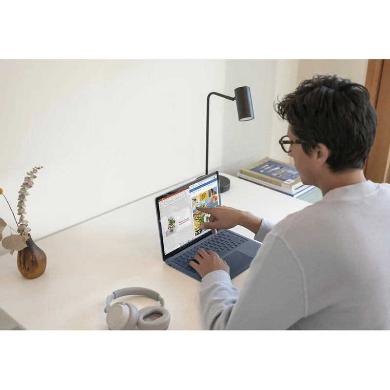Ordinateur portable Microsoft Surface Laptop 4 13.5" à écran tactile - AMD Ryzen 5 - 16 Go - SSD 256 Go - Bleu glacier 7IW-00048