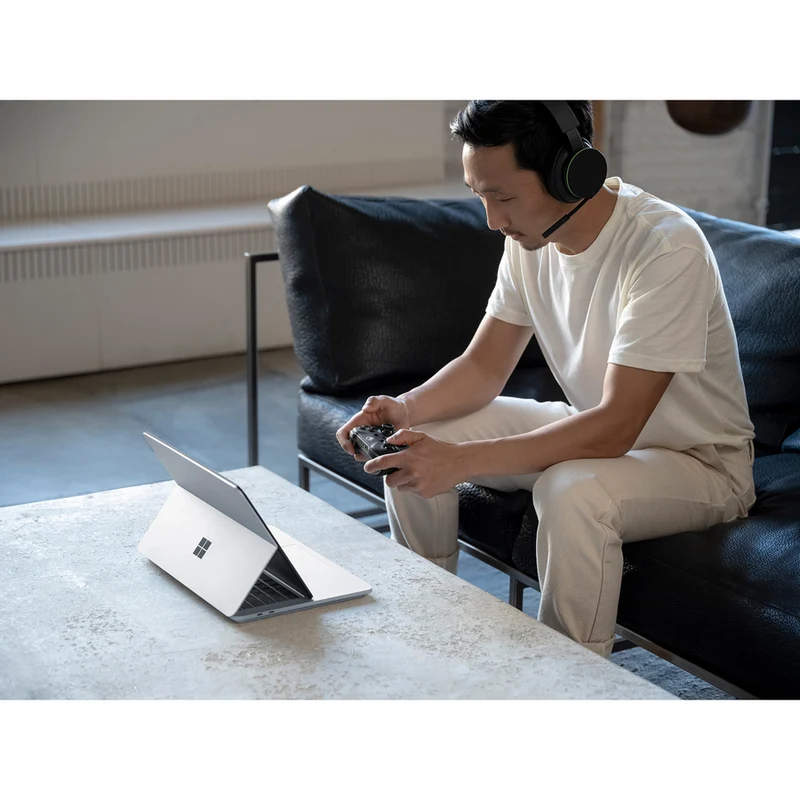 Microsoft Surface Laptop Studio 14.4" Écran tactile convertible (curseur flottant) Ordinateur portable 2 en 1 - Intel Core i7 - 32 Go - SSD 2 To - Platinum CIQ-00004