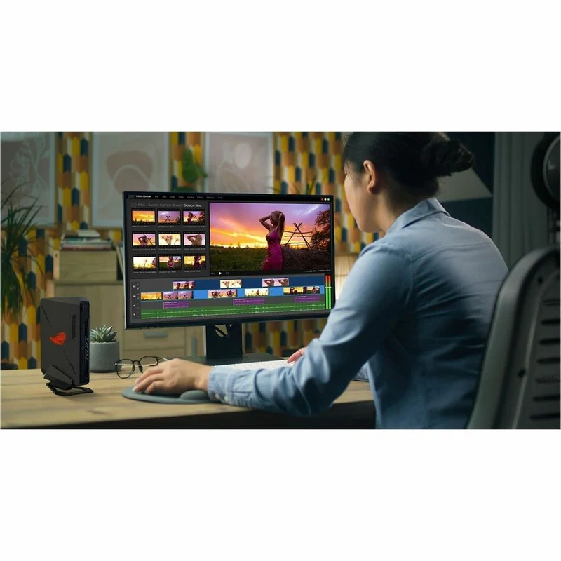 Ordinateur de bureau de jeu Asus ROG NUC - Intel Core Ultra 7 14e génération 155H - 16 Go - SSD 512 Go - Ultra petit RNUC14SRKU7168AUI