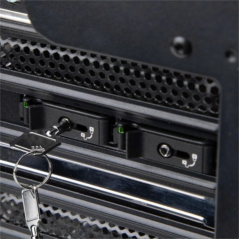 StarTech.com Support amovible pour SSD NVMe M.2 à double baie vers PCIe x8 ; bifurcation requise ; installation sans outil, baie de disque PCIe échangeable à chaud 2M2-REMOVABLE-PCIE